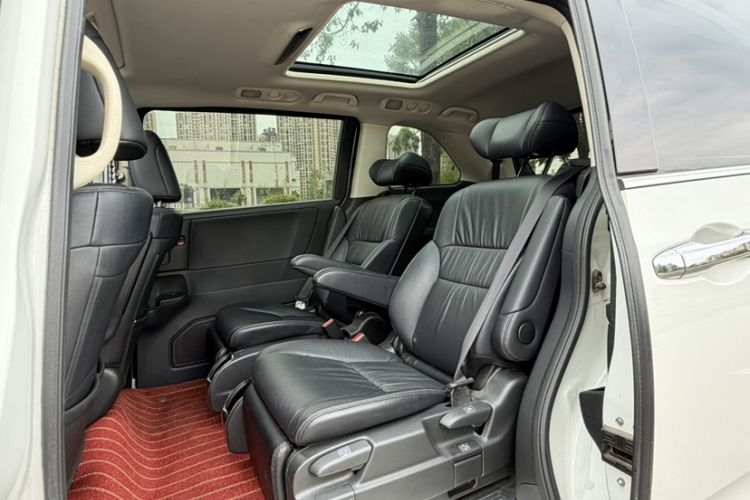 Used Honda Odyssey 2018 2.4L Luxury Edition Exterior 7