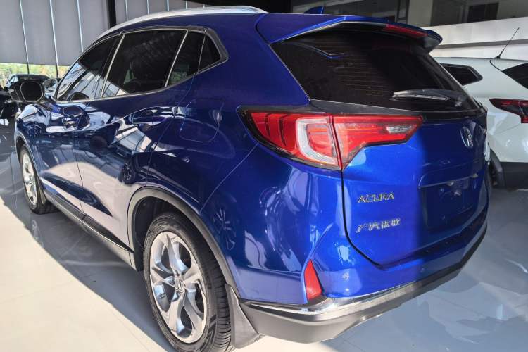 Used Acura CDX 2016 1.5T Two-Wheel Drive Deluxe Edition