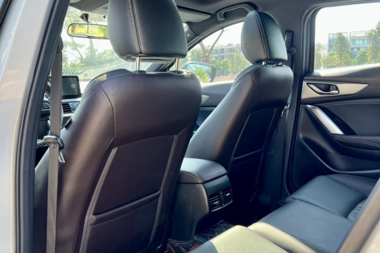 Used Mazda CX-4 2016 2.5L Automatic 4x4 Sky Blue Passion Edition
