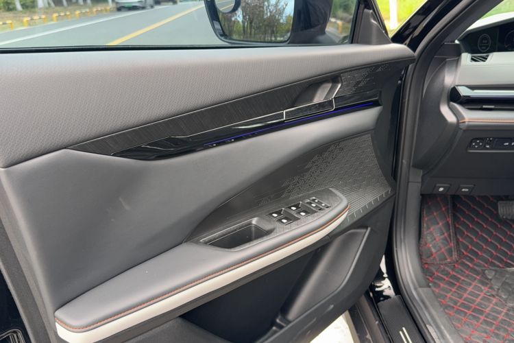 Used CHANGAN UNI-V 2023 1.5T Prestige Model Interior 3