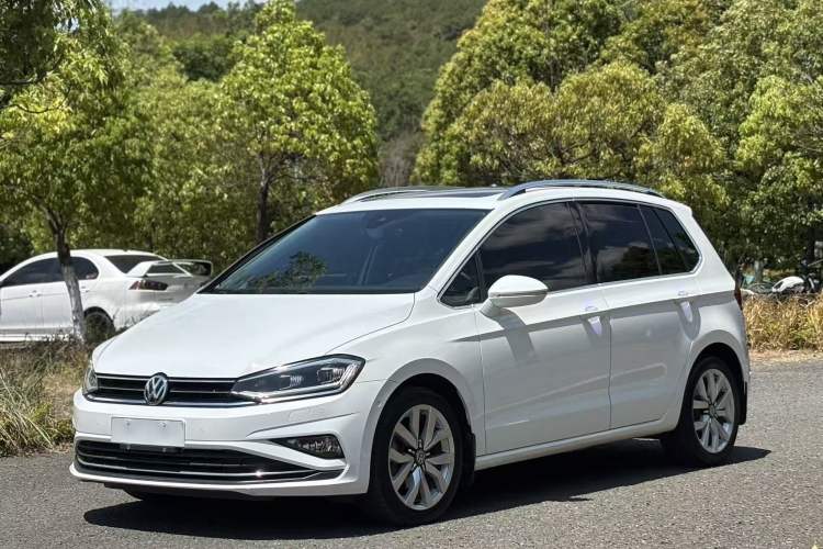 Used Volkswagen Golf Sportsvan 2019 280TSI Automatic Voyage Model China V Standard