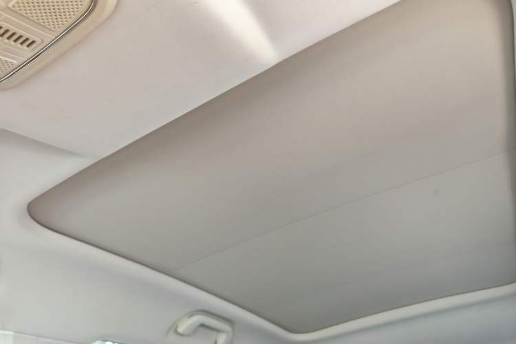 Used Haval H2s 2018 Blue Label 1.5T Dual-Clutch Fashion Edition