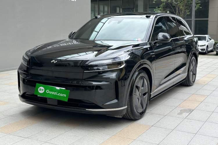 Used ONVO Luxeed L90 2025 Model—Ultra Six-Seater Version