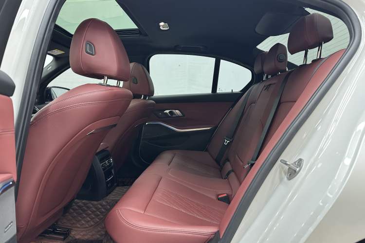 Used BMW 3 Series 2023 325i M Sport Night Edition Package