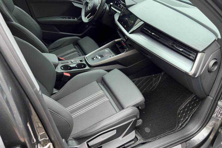 Used Audi A3 2024 Sportback 35 TFSI Fashionable Sports Model
