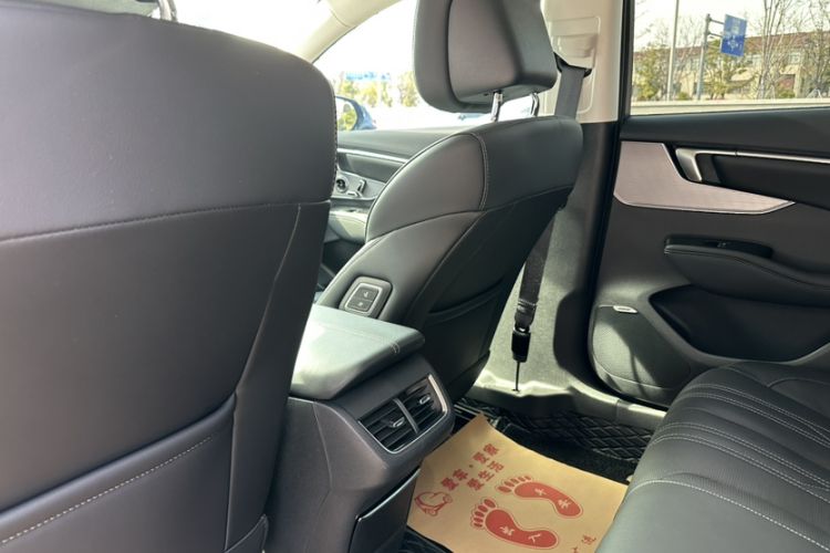 Used Buick LaCrosse 2023 Avia Edition Interior 6