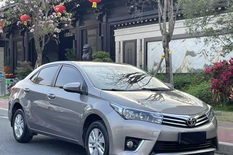 Used Toyota Corolla 2014 1.6L Manual GL