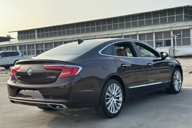 Used Buick LaCrosse 2018 28T Luxury Model