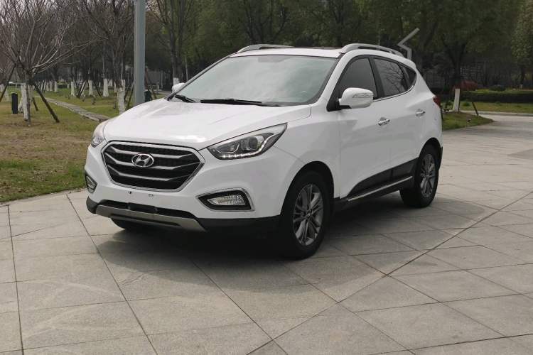 Used Hyundai ix35 2015 2.0L Automatic 2WD Smart Version China V Standard