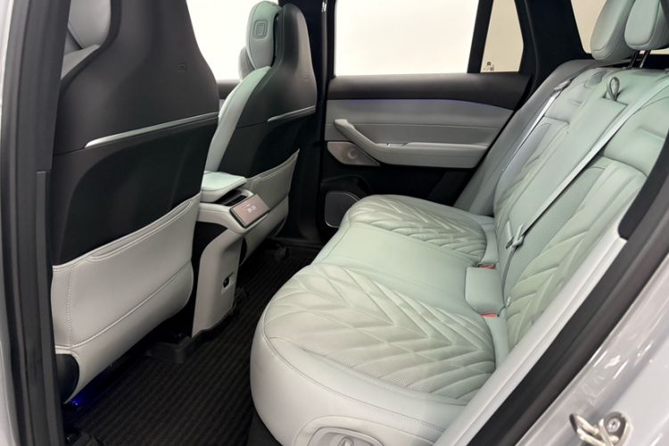 Used Nio ES6 2025 75 kWh Interior 3