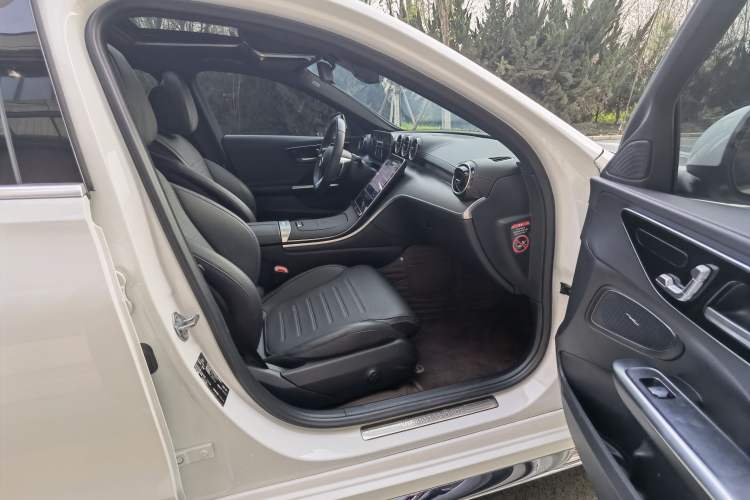 Used Mercedes-Benz C-Class 2023 Revised C 200 L Sport Edition
