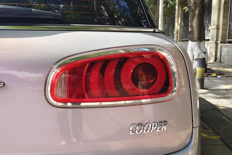 Used MINI Clubman 2016 Revised Version 1.5T COOPER Connoisseur Edition