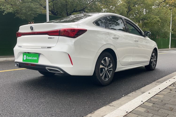 Used Changan Eado 2024 PLUS Blue Whale NE 1.4T GDI DCT High-Energy Edition
