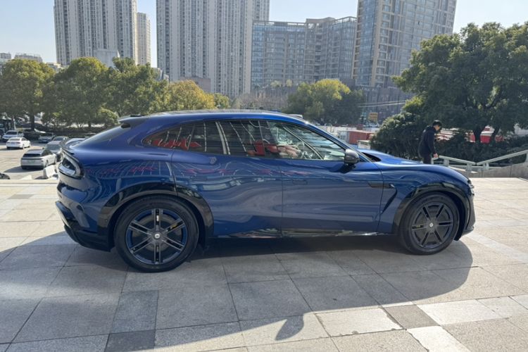 Used Xiaomi Auto YU7 2025 Ultra-Long Range High-Performance All-Wheel-Drive Max Edition