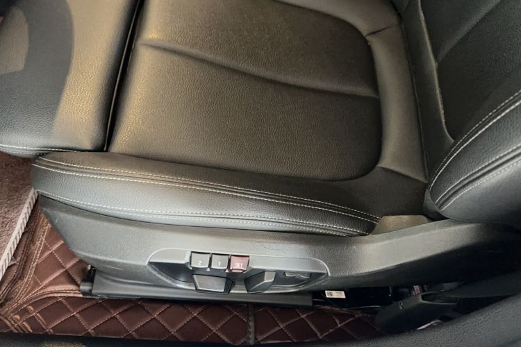 Used BMW 1 Series 2020 120i M Sport Package Exterior 9