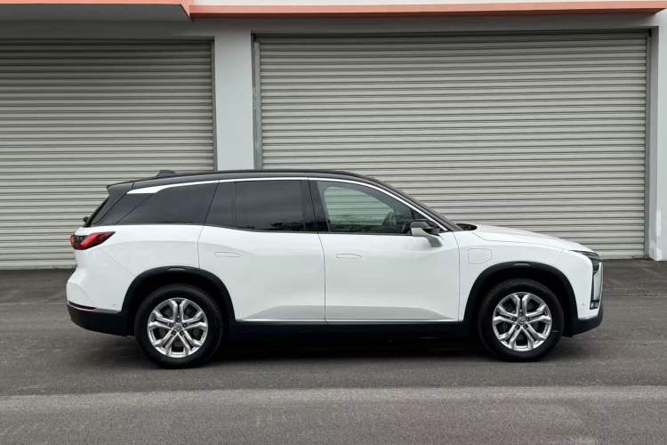 Used Nio ES8 2020 415 km Range 7-Seater Version