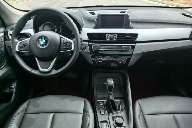 Used BMW X1 2019 sDrive18Li Fashion Model Interior 1