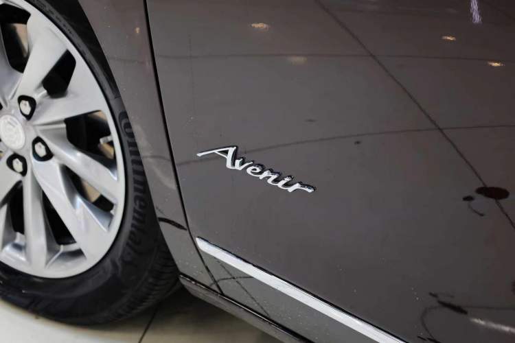 Used Buick GL8 2020 Avenir Avia Six-Seat Deluxe Edition