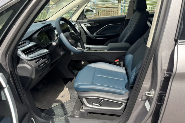 Used Geely Auto Jiajie 2023 Geely Jiaji L 1.5TD DCT Luxury Model
