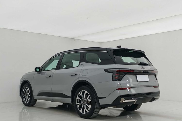 Used Ford Edge 2023 Ford Explorer L 2.0T EcoBoost Four-Wheel Drive 7-Seater Supreme Model