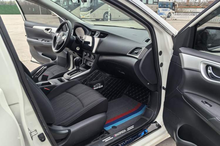 Used Nissan Sylphy 2024 Classic 1.6XE CVT Comfort Edition Interior 3