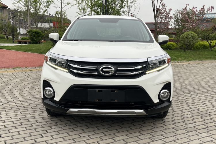 Used GAC Trumpchi GS3 2017 200T Automatic Elite Edition Exterior 6