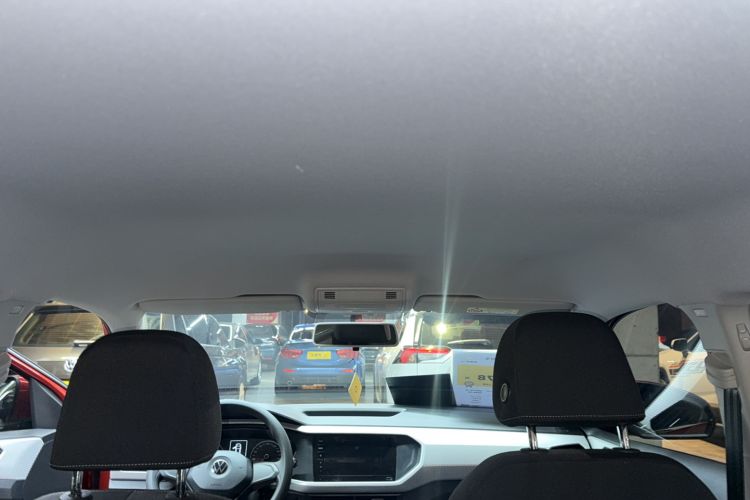 Used Volkswagen Tacqua 2020 1.5L Automatic Shang Headliner