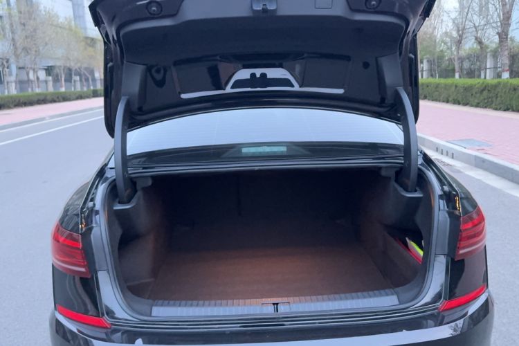 Used Volkswagen Passat 2025 Premium Version 380TSI Dragon Edition