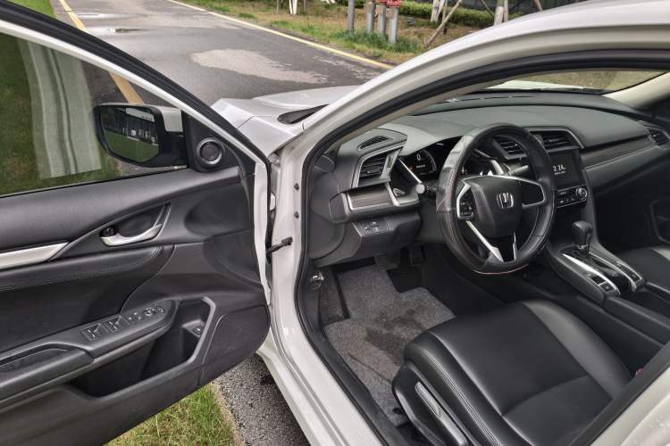 Used Honda Civic 2019 220TURBO CVT Dynamic Edition China VI