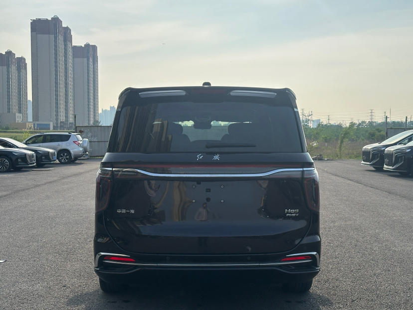 Hongqi HQ9 PHEV 2024 2.0T Four-Wheel Drive Business Edition — снимка 13