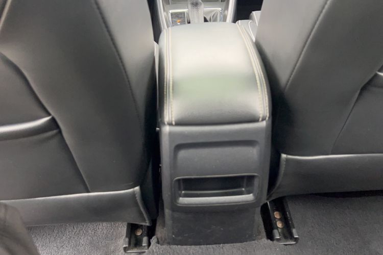 Used MG ZS 2018 1.5L Automatic Luxury Edition China V Standard