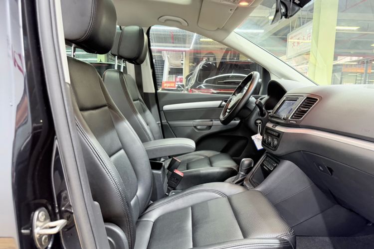 Used Volkswagen Sharan 2018 380TSI Comfort Edition 7-Seater
