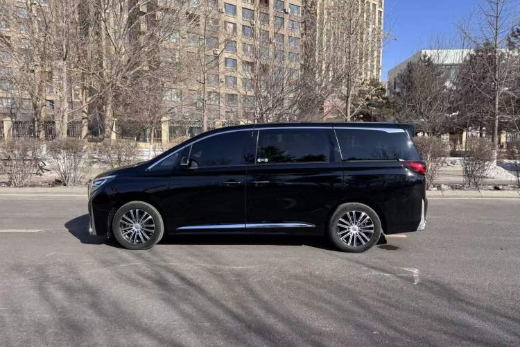 Used GAC Trumpchi M8 2023 Lingxiu Series 390T Prestige Edition
