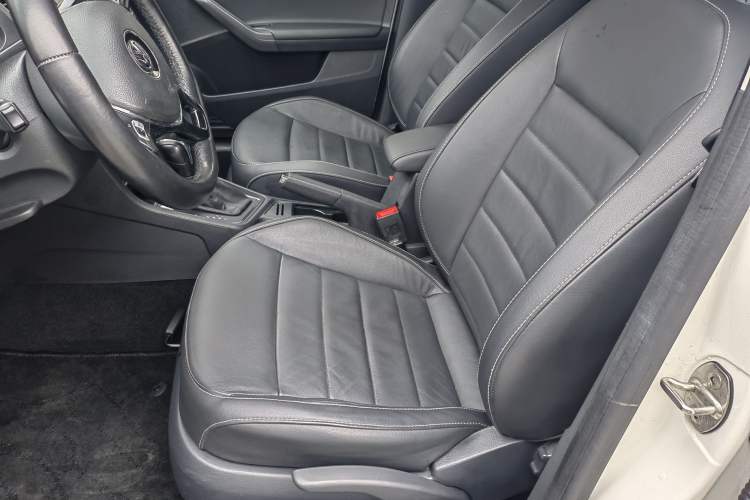 Used Volkswagen Gran Lavida 2017 230TSI DSG Comfort Edition
