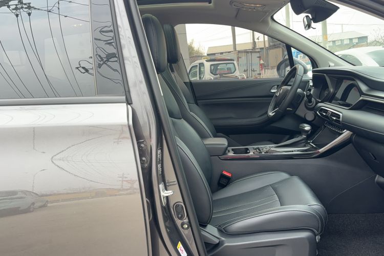 Used GAC Trumpchi GS4 2022 270T Automatic Smart Drive Flagship Edition Right Front Seat