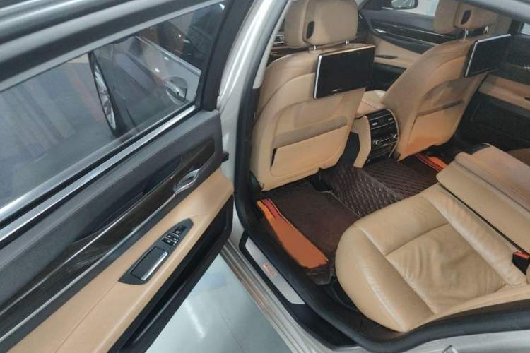 Used BMW 7 Series 2014 730Li Premium Edition
