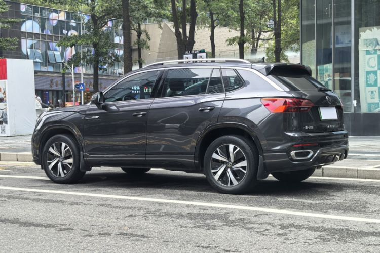 Used Volkswagen Tayron GTE Plug-in Hybrid 2020 1.4T Luxury Model Exterior 4