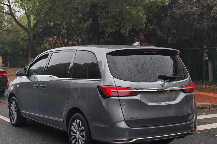 Used Buick GL8 2021 Land Cruiser Executive Class 652T Luxury Model