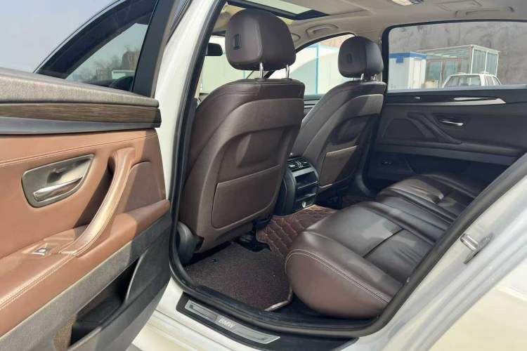 Used BMW 5 Series 2014 525Li Luxury Design Package