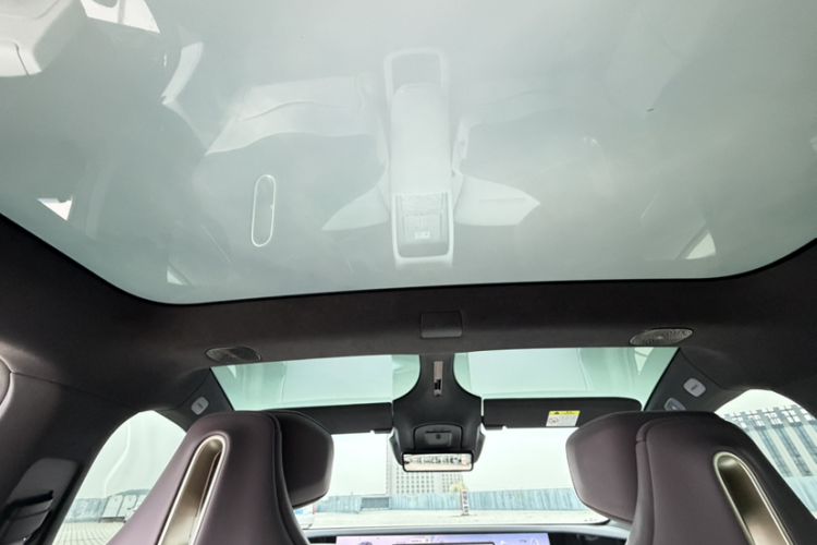 Used Avatr 12 2024 650 Three-Laser Four-Wheel Drive Performance Edition Headliner