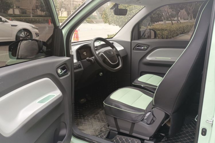 Used Wuling Hongguang MINIEV 2022 Macaron Premium Model – Lithium Iron Phosphate