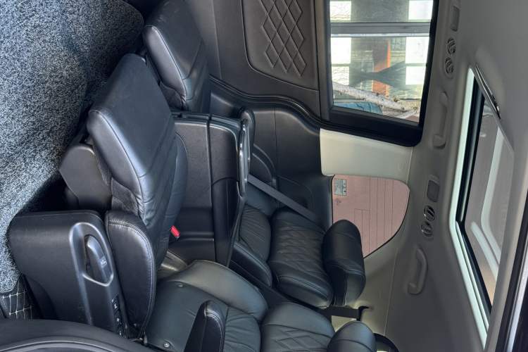 Used Honda Elysion 2019 2.0L Hybrid Supreme Edition