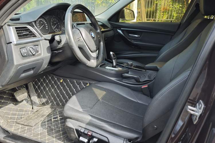 Used BMW 3 Series 2017 320Li Fashion Model Interior 6
