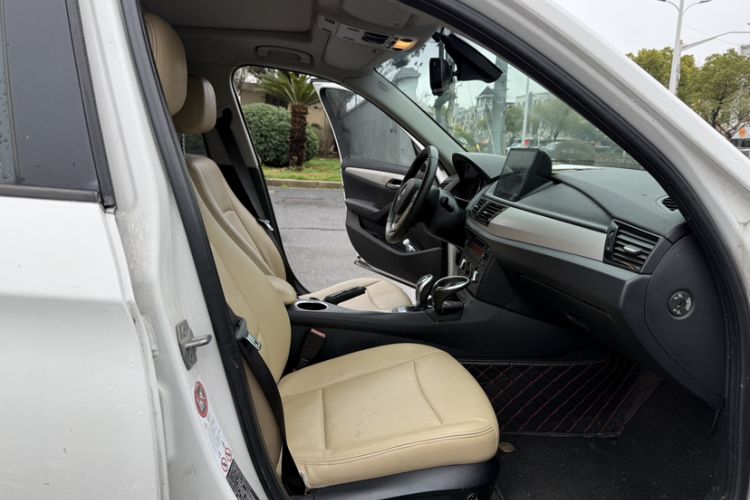 Used BMW X1 2014 sDrive18i Fashion Model