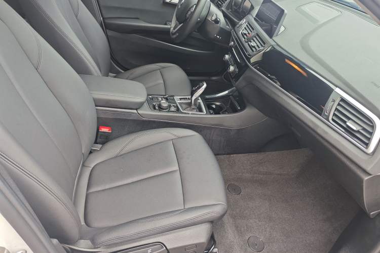 Used BMW 1 Series 2020 120i Fashion Model Interior 5