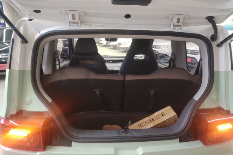 Used Wuling Hongguang MINIEV 2021 Macaron Premium Model – Lithium Iron Phosphate