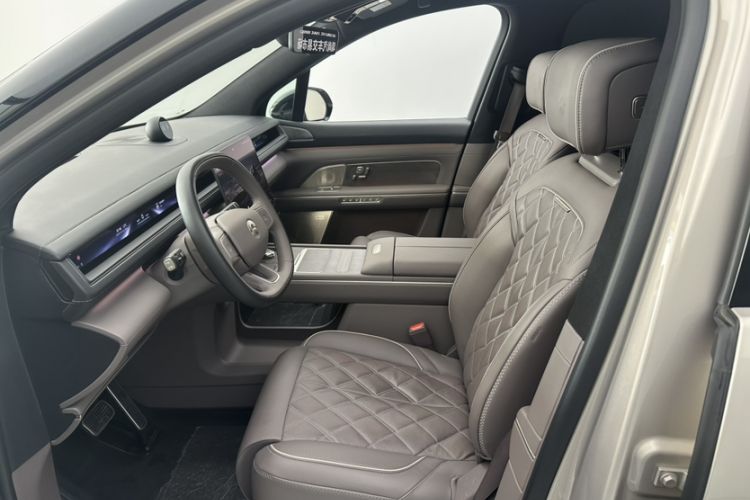 Used Nio ES8 2026 Model 6-seat Executive Signature Edition
