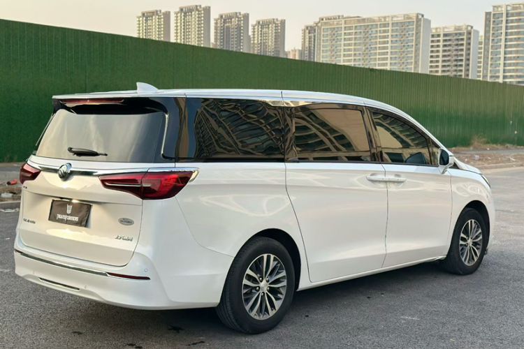 Used Buick GL8 2021 ES Landtrek 653T Comfort Edition