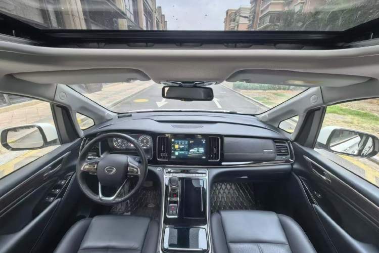 Used GAC Trumpchi M8 2021 Lingxiu Series 390T Ultimate Edition Interior 3