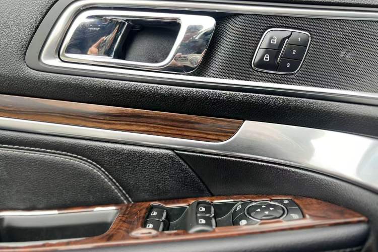 Used Ford Explorer 2017 2.3T Elite Edition